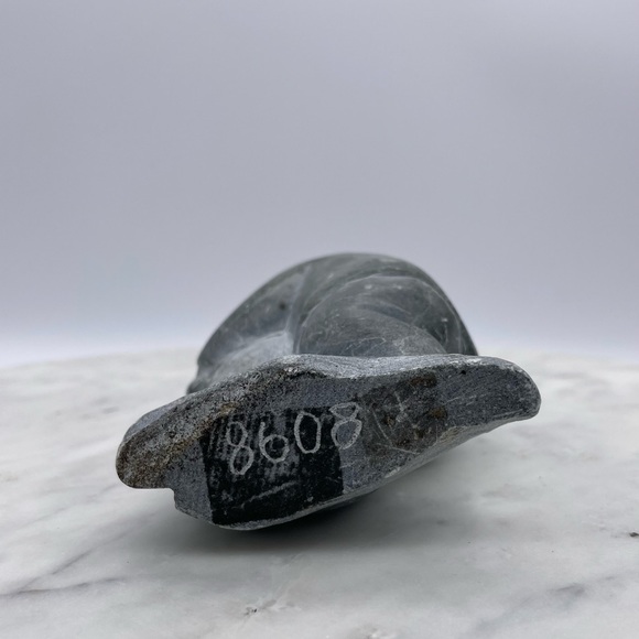 Soapstone Inuit Sculpture Carving Hand Carved Numbered Figure - Picture 13 of 14
